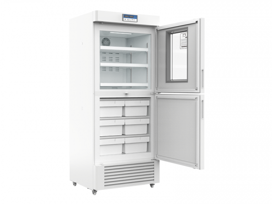 combined refrigerator and freezer